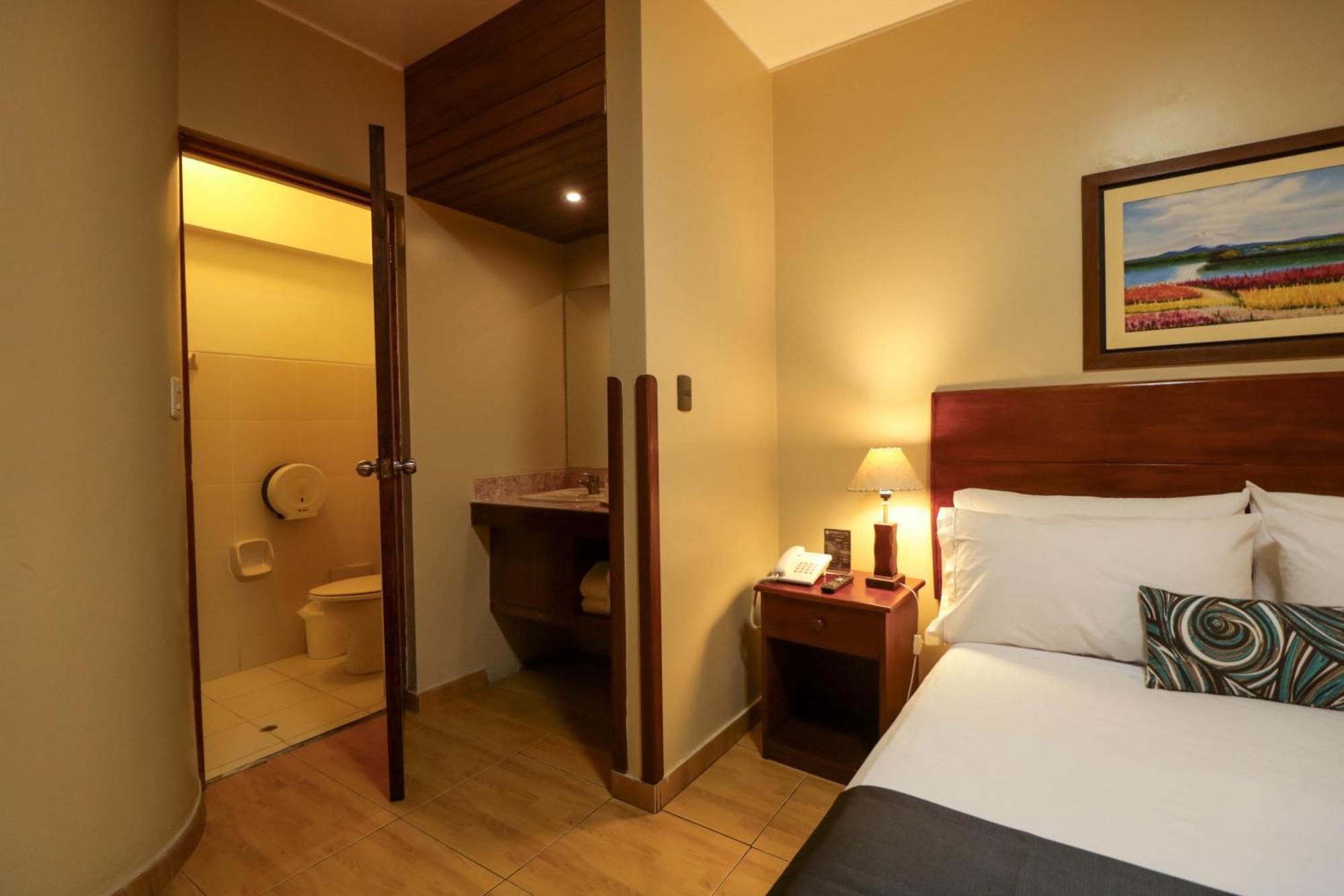 Epiqus Hotel 利马 外观 照片