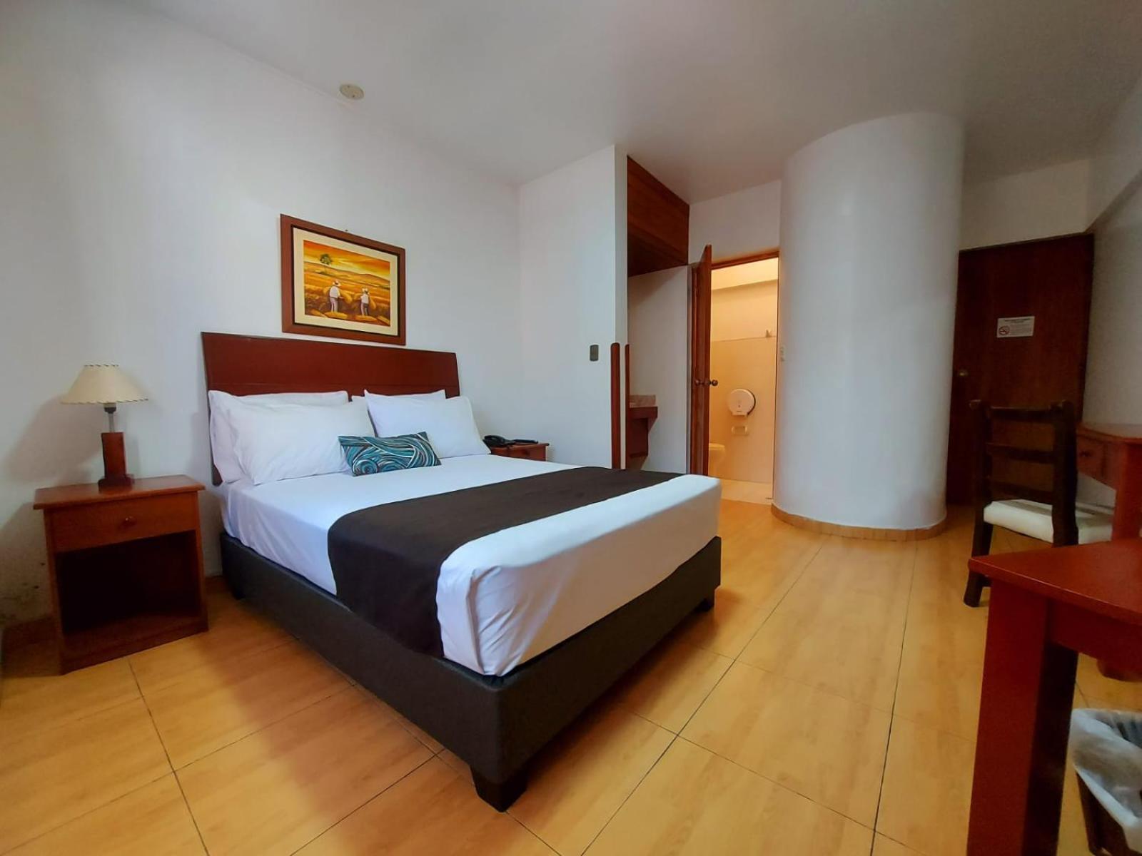 Epiqus Hotel 利马 外观 照片